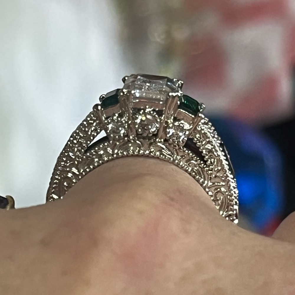 Deco Style Ring - Picture 8 of 13